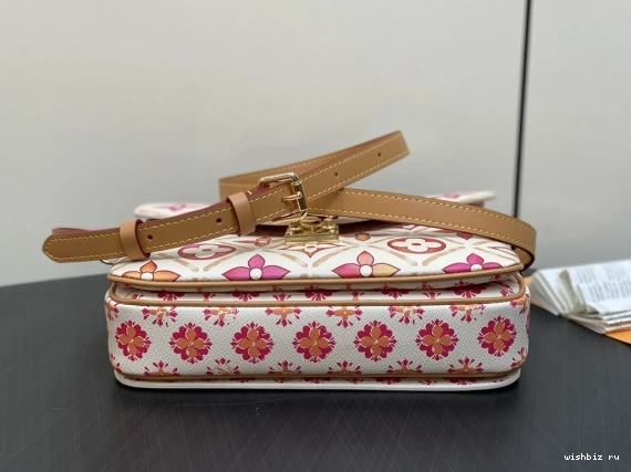 WIS METIS-25*19*7cm POCHETTE VUITTON LOUIS 1130
